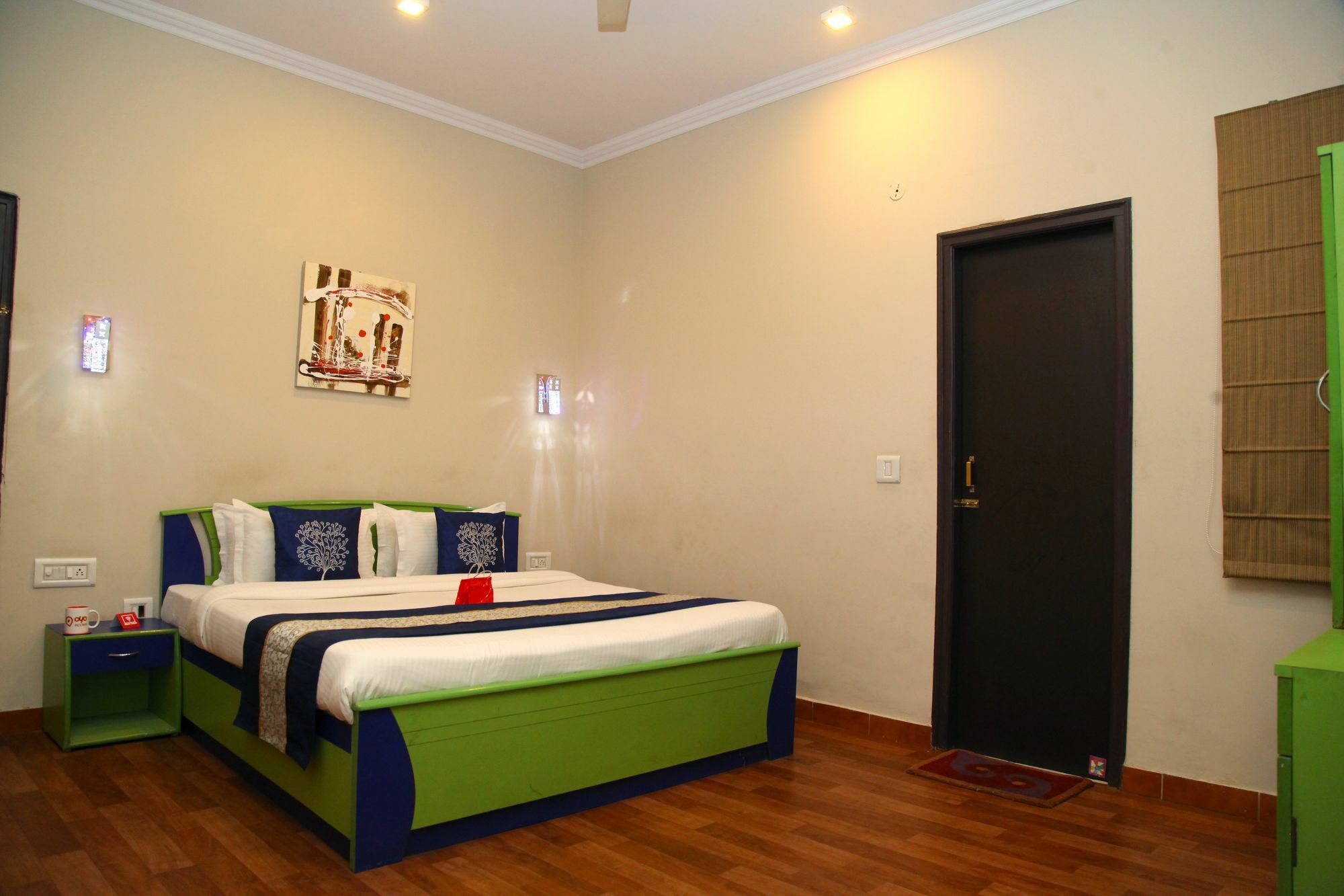 โอโย 2070 โฮเต็ล ศรี ลักษมี พาเลซ Hotel ชัยปุระ ภายนอก รูปภาพ