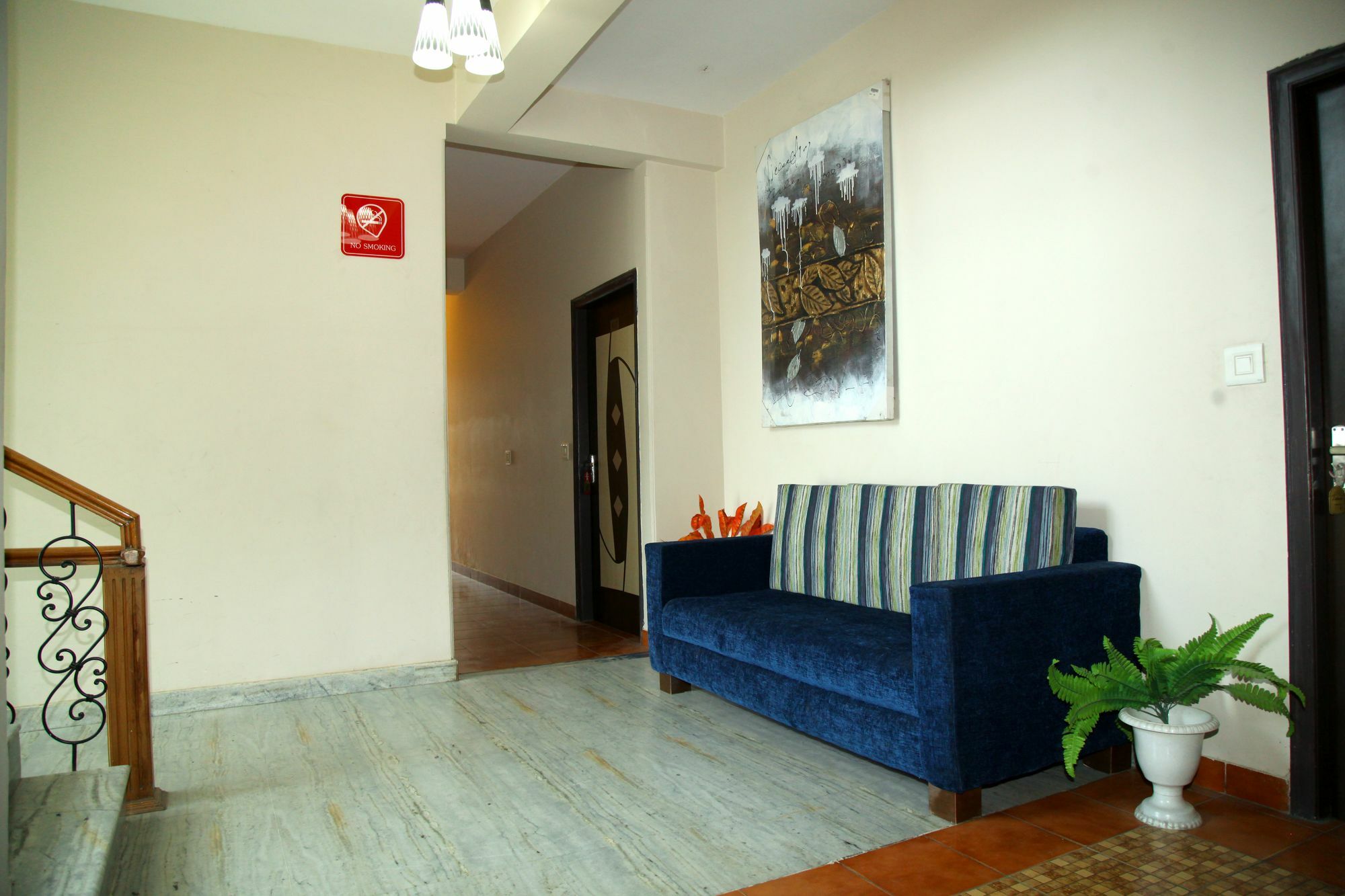 โอโย 2070 โฮเต็ล ศรี ลักษมี พาเลซ Hotel ชัยปุระ ภายนอก รูปภาพ